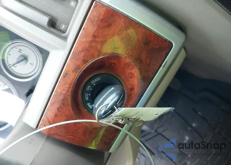 2008 Chrysler Town & Country Touring z USA, uszkodzony, nr VIN 2A8HR54P08R663396